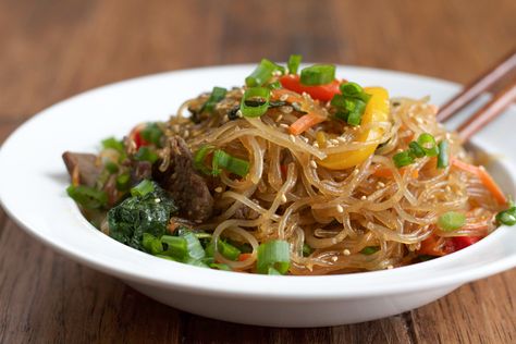 Japchae: Korean Stir Fried Noodles Stir Fry Noodles Recipe, Stir Fried Noodles, Korean Stir Fry, Fried Noodles Recipe, Favorite Pasta Recipes, Fried Noodles, Stir Fry Noodles, Bulgogi Beef, Sweet Potato Noodles