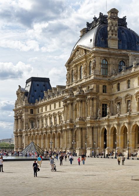 The Louvre, Paris, France by JiPiR Louvre Museum Architecture, Enviroment References, Museum Exterior, Louvre Palace, Paris Buildings, Pyramid Building, Paris Louvre, The Louvre Museum, Le Louvre