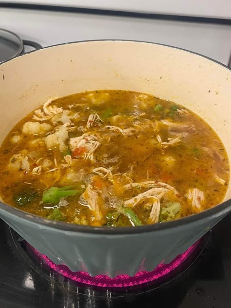 W/W Home Made Detox Southwest Chicken Soup - Dieter24 Cleansing Soup, Chicken Detox Soup, Southwest Soup, Detox Chicken Soup, Chicken Broccoli Soup, Southwest Chicken Soup, Soup Cleanse, Soups And Chilis, Raw Chicken Breast