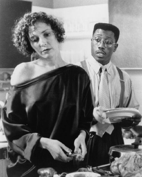 Jungle Fever 1991 Lonette Mckee, Spike Lee Movies, Annabella Sciorra, African American Movies, Black Cinema, American Movies, Wesley Snipes, Jungle Fever, Native American Images