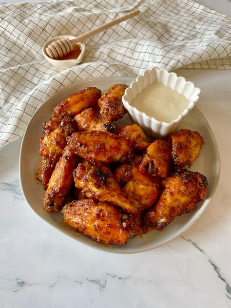 Honey Buffalo Chicken Wings Honey Buffalo Chicken, Italian Herb Chicken, Wings At Home, Buffalo Chicken Wings Recipe, Honey Chicken Wings, Air Fryer Fried Chicken, Wings Recipe Buffalo, Soy Sauce Chicken, Salt And Pepper Chicken