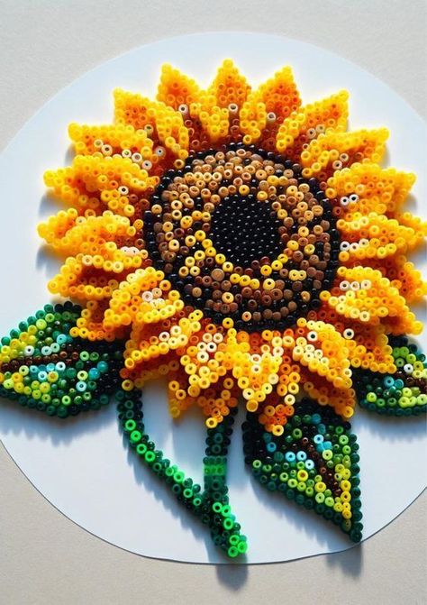 Discover an ocean of creative perler bead ideas💡! Get unique patterns and colour combos to revamp your craft game. Joins us on a beading journey! #BeadCreativity Perler Beads Projects, Hama Bead Flowers, Ocean Perler Bead Patterns, Perler Bead 3d Patterns, Flower Perler Bead Patterns, Perler Beads Ideas 3d, Perler Bead Flower, 3d Perler Bead Patterns, Perler Beads Art