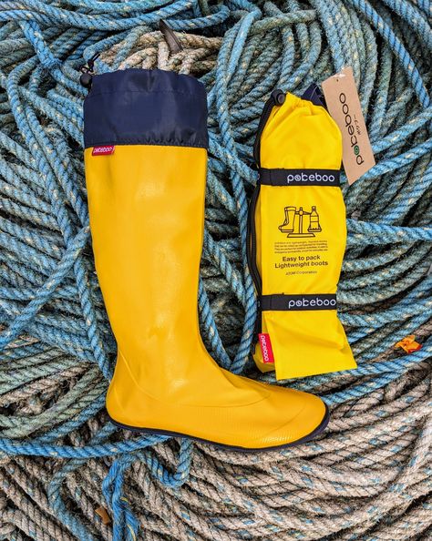 Brighten your adventures! The all-new Pokeboo Yellow boots are here in fresh, bold Lemon Yellow! 🍋 #ShineInYellow #RainBoots #Wellies #BarefootFeel #BarefootBoots #WaterproofBoots #Gumboots #Wellingtons #OutdoorFootwear #RainyDayStyle Barefoot Boots, Rain Boots Fashion, Rainy Day Fashion, Lightweight Boots, Travel Boots, Yellow Boots, Drop Design, Wet Weather, Drops Design