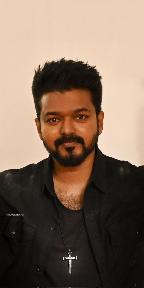 Vijay Hairstyle, Leo Haircut, Ms Dhoni Movie, 4k Portrait Wallpaper, Actor Vijay Hd Wallpaper New, Thalapathi Vijay, Virat Kohli Portrait Photography, Joseph Vijay, Vijay Actor Hd Images