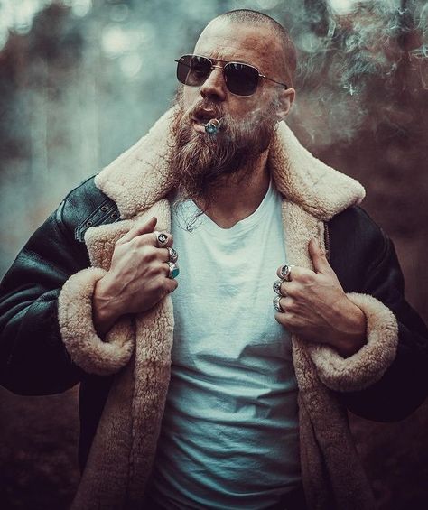 Bald Men With Beards, Beard Gifts, Bald Men Style, Man With A Beard, Beard Haircut, Bald With Beard, Best Beard Styles, Viking Beard, Beard Look