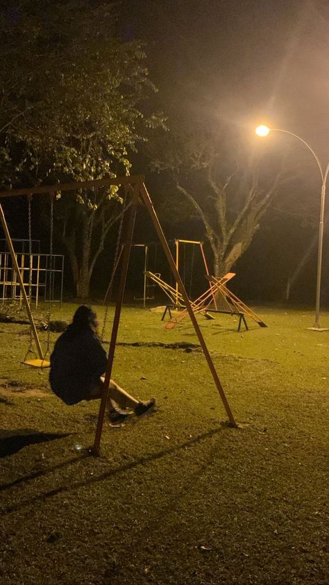 Playground At Night Aesthetic, Breanna Core, Playground At Night, Aesthetic Playground, Playground Aesthetic, Playground Photography, Creepy People, Pretty Pens, Lonely Girl