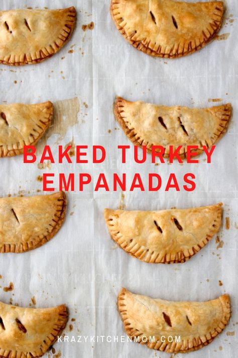 Ground Turkey Empanadas, Turkey Empanadas Recipe, Turkey Pie Crust, Pie Crust Appetizers, Turkey Empanadas, Turkey Loaf, Turkey Pie, Pie Crust Dough, Empanada Recipe