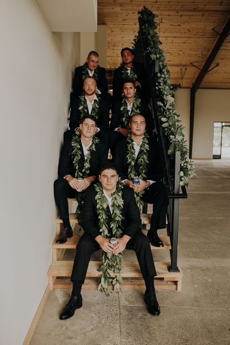 Hawaiian Wedding Groomsmen, Hawaiian Groom Attire, Hawaiian Wedding Aesthetic, Samoan Wedding Ideas, Hawaii Wedding Bridesmaid Dresses, Tropical Groomsmen Attire, Hawaiian Wedding Attire, Samoan Wedding Dress, Groom Lei