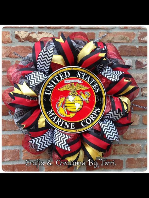 Marine Corps Mom, Marine Graduation, Military Home Decor, Usmc Mom, Marine Corps Birthday, Military Crafts, Military Wreath, Marine Mom, Military Mom