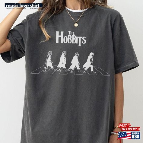 The Hobbits Lotr Band T-Shirt Hoodie Check more at https://musicloveshirt.com/product/the-hobbits-lotr-band-t-shirt-hoodie/ Hobbits Lotr, Love Shirt, Family Gifts, Family Shirts, Hoodie Shirt, Must Haves, Band, Music, T Shirt