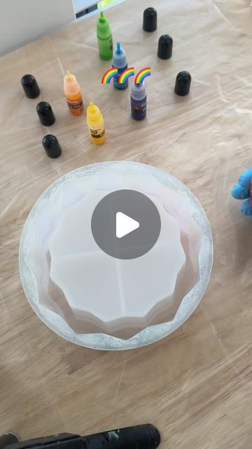 Expoy Resin Crafts, Resin Jars With Lids Ideas, Easy Resin Crafts For Beginners, Epoxy Resin Crafts Ideas, Resins Ideas, Unique Resin Ideas, Christmas Resin Ideas, Alcohol Ink Ideas Tutorials, Resin Things