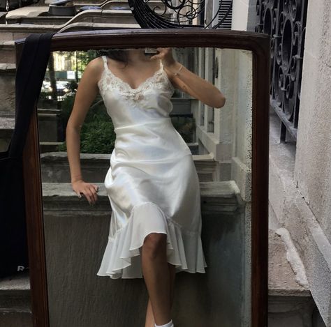 White Slip Dress Aesthetic, White Nightdress Aesthetic, Night Dress Aesthetic, White Sundress Aesthetic, Vintage White Slip Dress, White Slip Dress Outfit, Slip Dress Aesthetic, Sundress Aesthetic, Sundress White