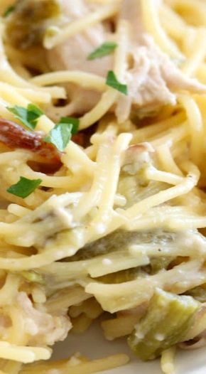 Green Chile Chicken Spaghetti, Green Chile Spaghetti, Green Chili Spaghetti Squash, Green Chili Spaghetti, Green Chili Chicken Pasta, Chicken And Green Chile Recipes, Green Chili Chicken Spaghetti, Green Chili Pasta, Green Chile Pasta