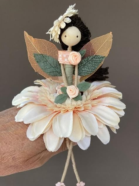 How To Make Fairies Dolls, Diy Fairy Dolls, Diy Fairies Doll Easy, Diy Fairy Doll, Fairy Dolls Handmade, Fairy Diy Crafts, Magical Fairies, Dolls Handmade Diy, Fairy Garden Party