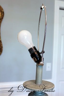 diy Design Fanatic: Fix It Friday - How To Fix A Broken Lamp Country Style Interiors, Country Interior Design, It Friday, Lamp Makeover, Electric Lamp, Lamp Cord, Diy Home Repair, Lamp Socket, Diy Lamp