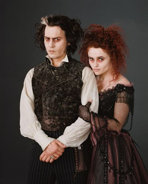 Sweeney Todd and Mrs. Lovett. Kinda liked the psychotic romantic chemistry between these two. Sweeney Todd Costume, Mrs Lovett, Marla Singer, Kaptan Jack Sparrow, Johnny Depp Movies, Tim Burton Films, The Rocky Horror Picture Show, Tim Burton Movie, The Lone Ranger