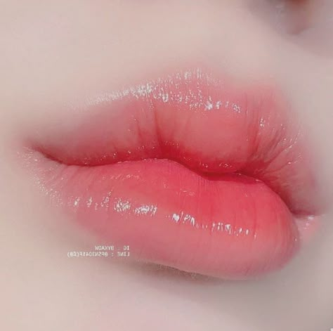 Lips Inspiration, Korean Lips, Coral Lips, Peach Lips, Kissing Lips, Cherry Lips, Black And White Picture Wall, Lip Fillers, Beautiful Lips