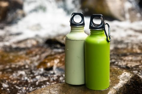 Water Bottle Hiking, Running Water Bottle, Green Hiking Bag With Water Bottle Pocket, Hiking Water Bottle, Cycling Water Bottle, Filtered Water Bottle, Pool Workout, Best Water Bottle, Water Pictures