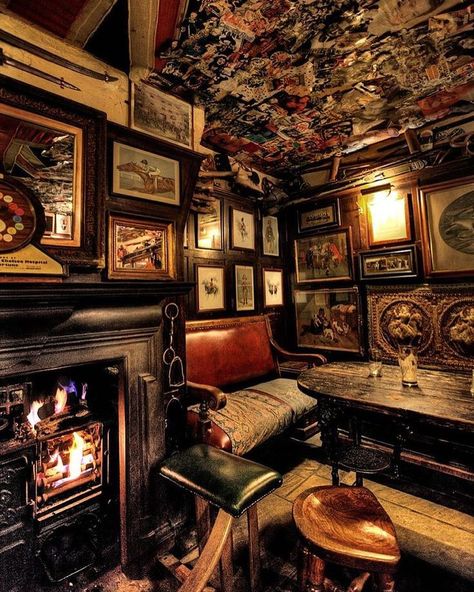 Pub Interior, Pub Design, British Pub, Best Pubs, London Pubs, London Baby, London Trip, Pub Crawl, England And Scotland