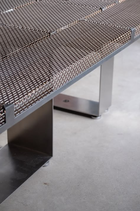 Metal Mesh Tables, Mdf Furniture, Stainless Steel Bench, Stainless Steel Coffee Table, Woven Metal, Stainless Steel Furniture, Metal Grid, Woodworking Ideas Table, Urban Furniture