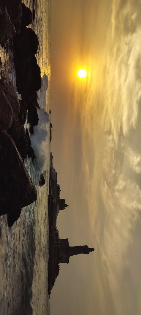 Kanyakumari Sunrise, Thiruvalluvar Statue, Early Morning Sunrise, Kerala Travel, Kanyakumari, Boy Blurred Pic, 8k Wallpaper, Cute Instagram Pictures, Morning Sunrise