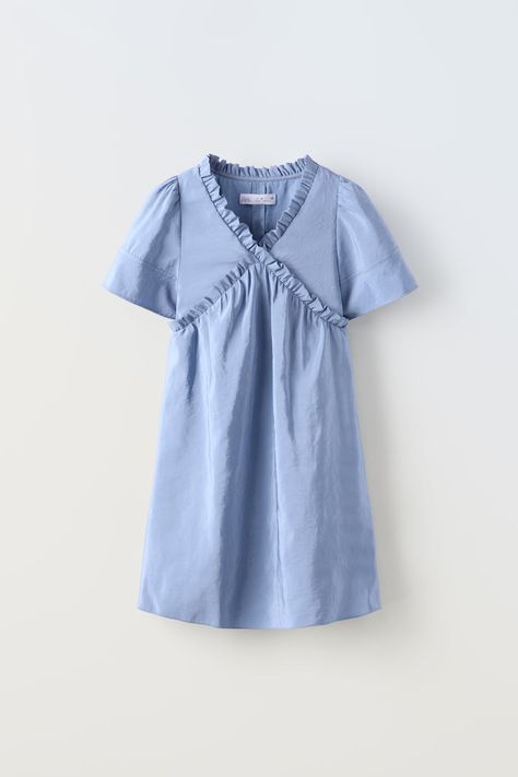 FLOUNCED POPLIN DRESS - Light blue | ZARA United States Zara Kids Dress, Denim Hair, Girls Denim Dress, Embroidered Tulle Dress, Balloon Dress, Kid Styles, Timeless Outfits, Long Denim Skirt, Scalloped Dress