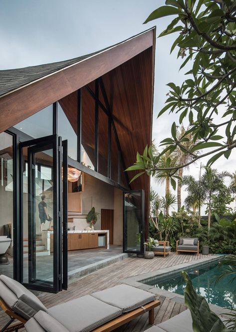 River Studio - Alexis Dornier Alexis Dornier, Bali Architecture, Bali Style Home, Tropical Villa, Bali Home, Tropical House Design, Bali House, Tropical Architecture, Bali Villa