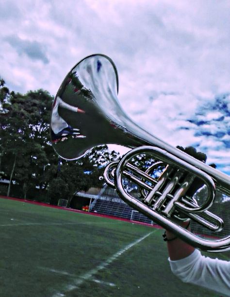 Marching Band Aesthetic Baritone, Marching Band Mellophone, Band Geek Aesthetic, Baritone Aesthetic, Mellophone Aesthetic, Marching Band Hairstyles, Alissa Core, Marching Baritone, Marching Band Aesthetic