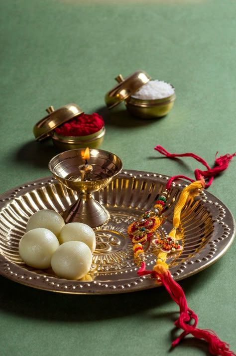 Indian festival: Raksha bandhan or rakhi with an elegant rakhi and diya. Download it at freepik.com! #Freepik #photo #celebration #event #rice #indian Rakhchha Bandhan, Rakhi Photo Shoot Ideas, Rachhabandan Photo, Rakhi Images Hd, Racha Bandhan, Rakhi Bandhan Images, Rakha Bandhan Photo, Raksha Bandhan Ka Photo, Raksha Bandhan Decoration At Home