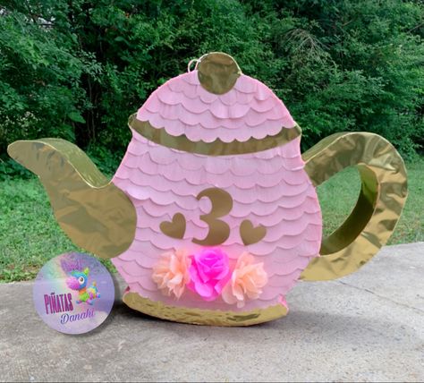 Tea Cup Pinata, Butterfly Teapot, Diy Pinata, Creative Display, Happy Moments, Tea Pot, Alice In Wonderland, Girl Birthday, Party Favors