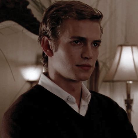 Clay Beresford Icon, Hayden Christensen Clay Beresford, Draco Fancast, Clay Beresford Awake, Clay Beresford, Awake Hayden Christensen, Hayden Christensen American Heist, Hayden Christensen Aesthetic Icon, Old Hayden Christensen