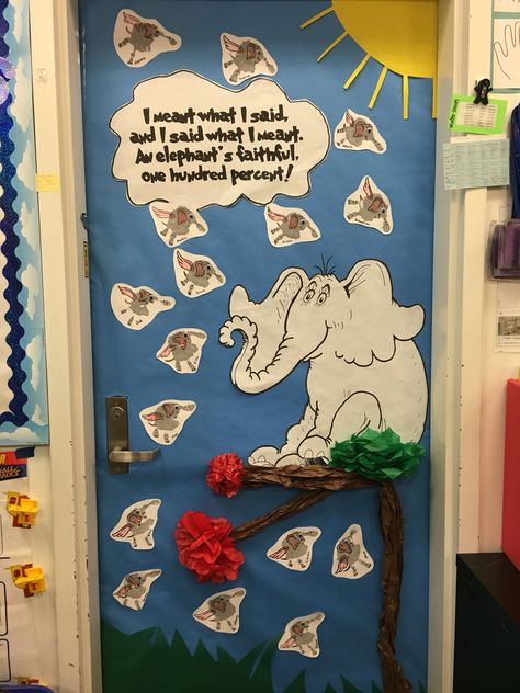 Horton hatches the egg door poster Horton Hatches The Egg Craft, Horton Hears A Who Door Decoration, Horton Hatches The Egg, Dr Seuss Classroom Door, Entrance Door Decor, Dr Seuss Classroom, Door Poster, Seuss Classroom, E Craft