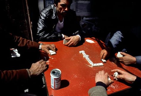 spanish harlem | 1980s | foto: joseph rodriguez Playing Dominoes, How To Play Dominoes, Spanish Harlem, Documenting Life, East Harlem, Tea Shirt, Hip Hop Artists, Cinematic Photography, Video Film