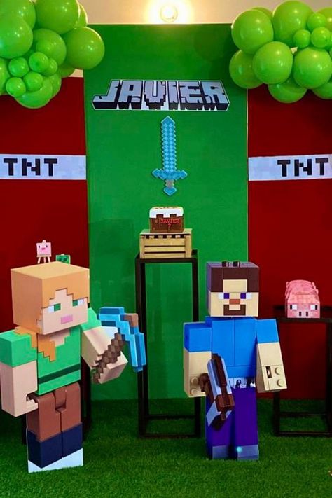 Check out this fun Minecraft Lego birthday party! The dessert table is awesome! See more party ideas and share yours at CatchMyParty.com Minecraft Backdrop Birthday, Minecraft Party Ideas, Minecraft Balloons, Minecraft Decoration Ideas, Video Game Party Theme, Minecraft Theme, Video Game Party, Minecraft Birthday Party, Lego Birthday Party