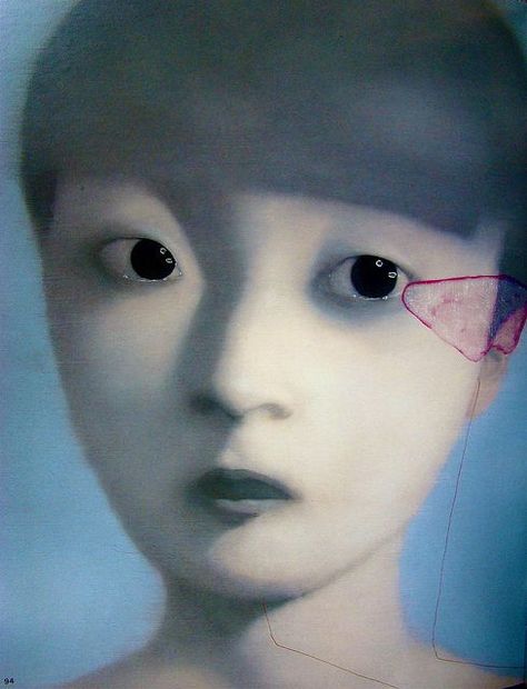 Oil on canvas by Zhang Xiaogang, 2002. Chinese Canvas Painting, Zhang Xiaogang, Kunming China, Surrealism Paintings, Surrealism Sculpture, Chinese Contemporary Art, Cultural Revolution, Superflat, Art Surrealism