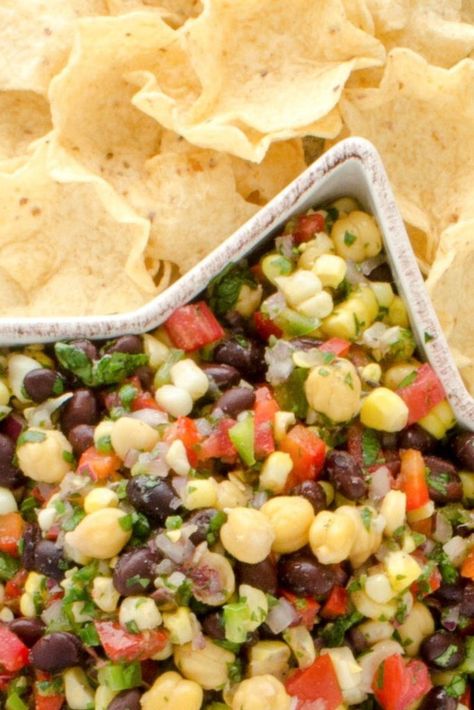 Chickpea Cowboy Caviar Mexican Garbanzo Bean Recipes, Garbanzo Bean Snack, Garbanzo Bean Dip Recipes, Garbanzo Beans Recipes, Garbanzo Recipes, Garbonzo Beans, Bean Salsa Recipe, Vegan Bean Salad, Garbanzo Bean Recipes