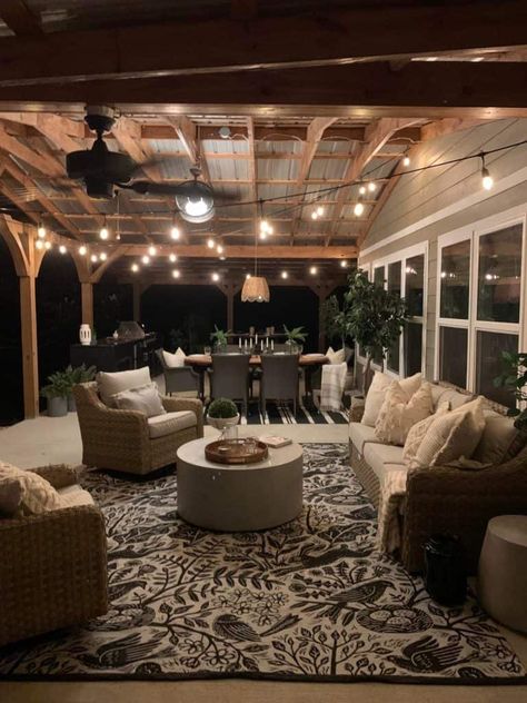 night Carport Lounge Ideas, In Closed Patio Ideas, Carport Seating Area, Patio Entertaining Spaces, Back Patio Set Up, Uncovered Deck Ideas, Carport Sitting Area Ideas, Large Back Patio Ideas, Cozy Back Patio Ideas