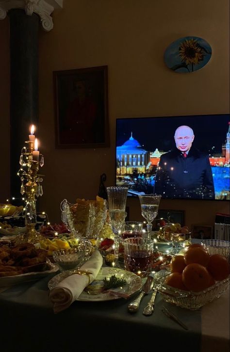 Russian Christmas Aesthetic, New Years Dinner Party, Russian Party, Happy Christmas Day, New Years Dinner, New Year Table, New Year's Food, Christmas Feeling, Christmas Mood