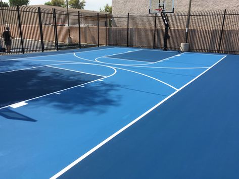 Blue Basketball Court, Blue Sports Aesthetic, Outdoor Basketball Court Aesthetic, Dancing Room, Backyard Court, Basketball Court Backyard, Proposal Inspiration, Yard Remodel, Outdoor Basketball Court