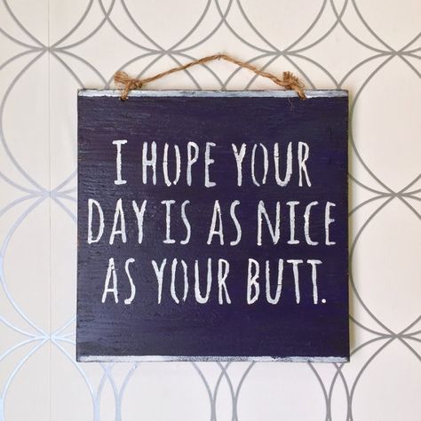 il_570xN.831031673_j2x1 Bathroom Sayings, Bathroom Quotes, Art Humor, Farmhouse Side Table, Bathroom Art Prints, Funny Bathroom Signs, Funny Bathroom, Trendy Bathroom, Bathroom Humor