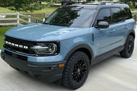 Bronco Sport Aesthetic, Bronco Car, Bronco Truck, Tokyo Drift Cars, Ford Bronco Sport, Ford Suv, Bronco Sport, Ford Mustang Car, Pimped Out Cars