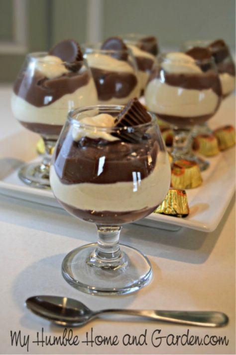 Mini Parfaits, Quick Puddings, Chocolate Table, Chocolate Pudding Desserts, Best Bridal Shower Gift, Chocolate Peanut Butter Desserts, Pudding Parfait, Chocolate Pudding Recipes, Humble Home