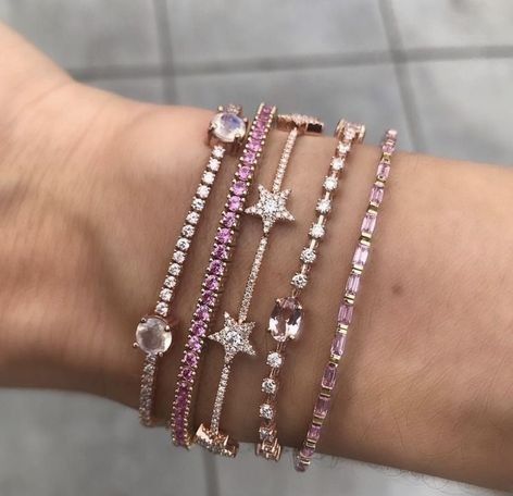 Pink Aura, Dope Jewelry, Classy Jewelry, Jewelry Lookbook, Stacked Jewelry, Girly Jewelry, Jewelry Inspo, Dream Jewelry, Pretty Jewellery