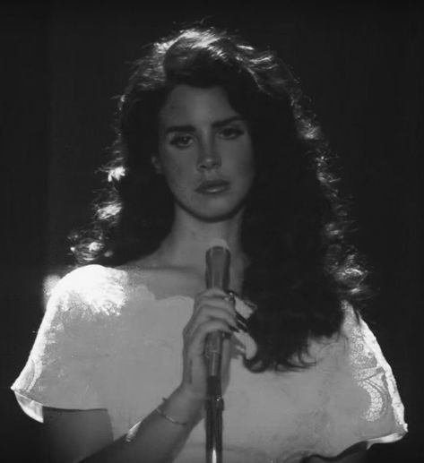 Lana Del Rey, A Woman