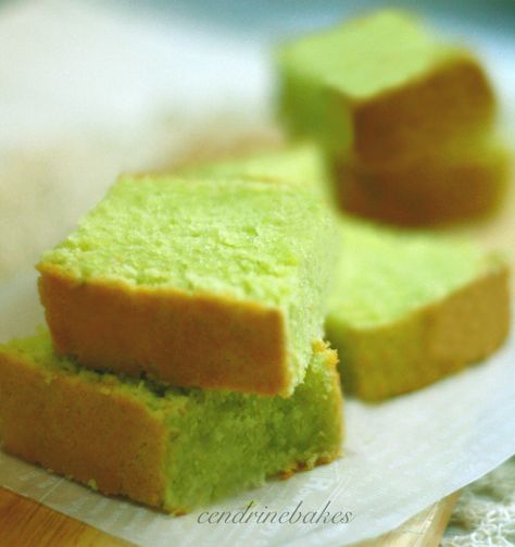 I seldom bake butter cake.  Ah..I prefer the light weight and soft chiffon cake more. Heh. But Hub likes butter cake, so I decided to finish the pandan leaves I had. I love the nice soft texture it turns out and the greeny colour. Nice...but I don't dare to eat too much...lol Butter Cake which… Rich Butter Cake Recipe, Dutch Butter Cake, Chocolate Butter Cake, Pandan Cake, Pandan Leaves, Kentucky Butter Cake, Asian Cake, Gooey Butter Cake, Butter Cake Recipe