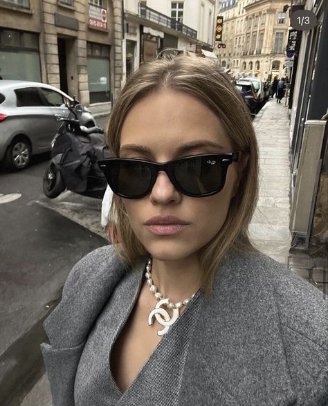 Account Aesthetic, Sunglasses Outfit, Saint Laurent Sunglasses, Square Sunglasses Women, Yves Saint Laurent, Sunnies, Saint Laurent, Square Sunglass, Sunglasses