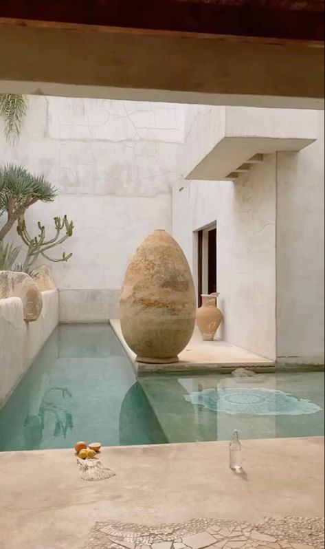 Desert Pool, Bali Style Home, Living Pool, Spa Jacuzzi, Beach House Interior Design, Hotel Concept, Edwardian House, Casa Exterior, Building A Pool