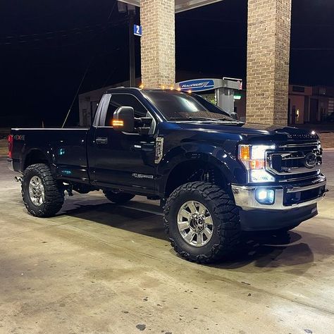 Here’s my “Bubba truck 🌾” 😅 Truck rides amazing!! 😎🤙🏼 5” lift up front and 3.5” in rear. Suspension setup is as follows: - Carli 3.5”… | Instagram Bubba Truck, Big Ford Trucks, Plow Truck, Trucks Ford, Mexican Culture Art, Delivery Pictures, Cars 4, Powerstroke Diesel, Ford F350