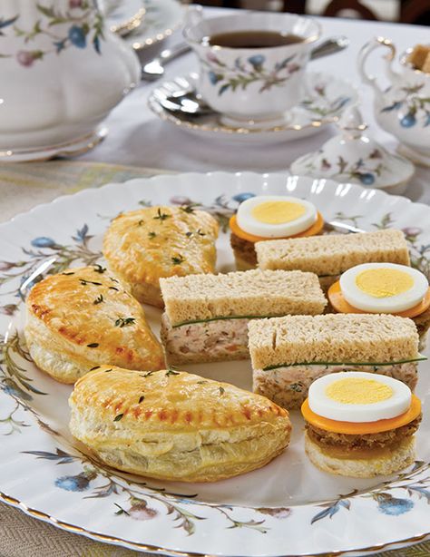 Bridies Recipe, Scottish Tea, Tea Time Magazine, Scottish Breakfast, Scotch Egg, Tea Etiquette, Steak And Onions, Afternoon Tea Recipes, Tea Time Food