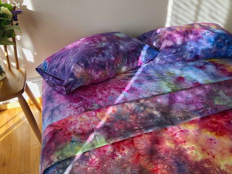 SALE - Rainbow Rain Tie Dye Bedding Tie Dye Sheets, Tie Dye Duvet Cover, Hippie Bedding, Tie Dye Bedding, Rainbow Bedding, Queen Size Sheets, Rainbow Rain, King Size Sheets, King Duvet Cover Sets